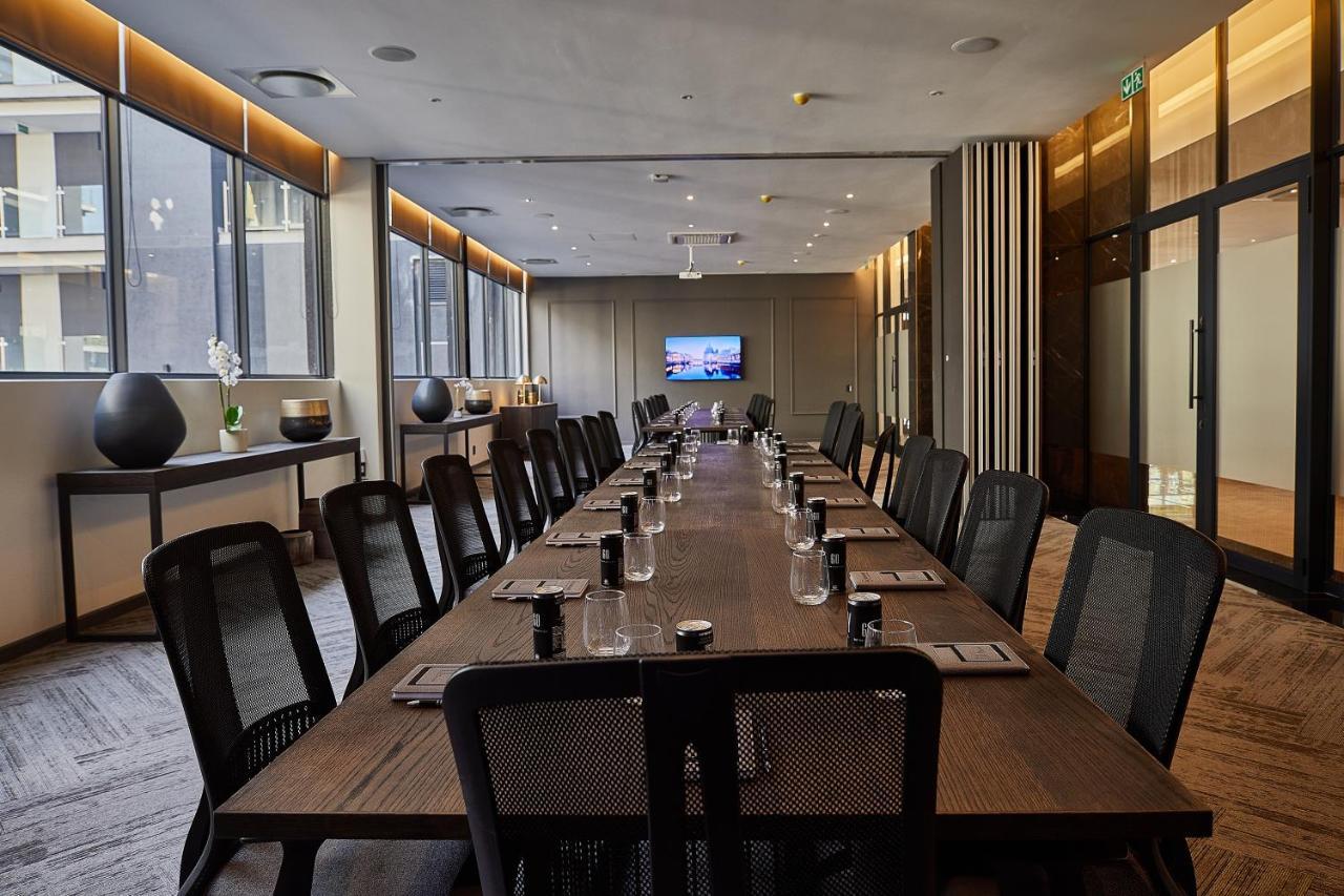 The Catalyst Apartment Hotel By Newmark Johannesburg Exterior photo